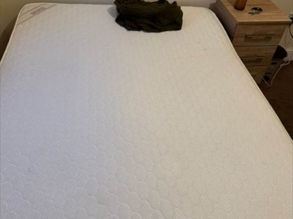 Room in a Shared House, Grange Road, IG1