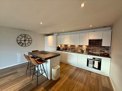 1 Bed Flat, Stobcross Street, G3