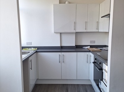 2 Bed Flat, Park Lane, CR0