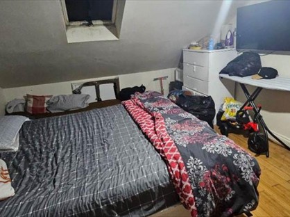 Room in a Shared House, Compton Avenue, E6