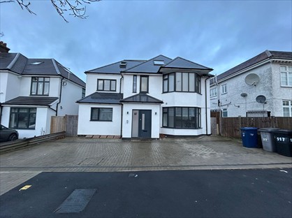 2 Bed Flat, Station Road, NW4