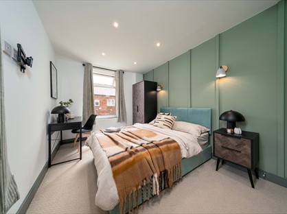 Room in a Shared House, Corporation Road, M34