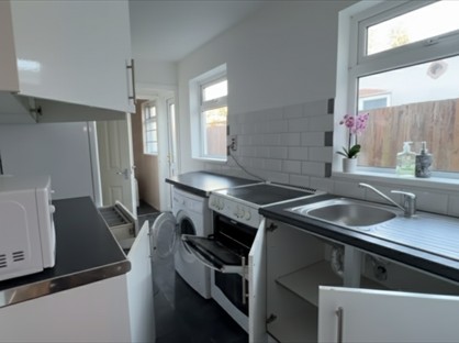 2 Bed Terraced House, Leicester Street, WV6