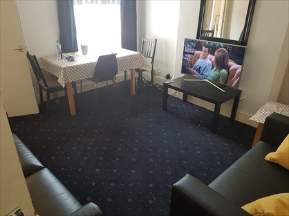 5 Bed Semi-Detached House, Derby Grove, NG7