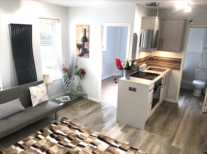 2 Bed Flat, Plantation Road, HP6