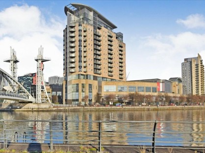 Room in a Shared Flat, Salford, M50