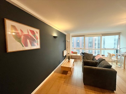 1 Bed Flat, Marco Island, NG1