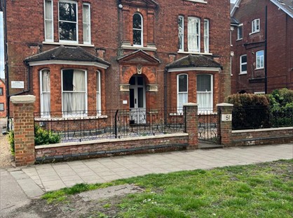 Studio Flat, De Parys Avenue, MK40