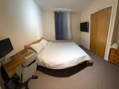 Room in a Shared House, Roland House, ME15