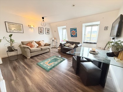 2 Bed Flat, Queens Road, SE15