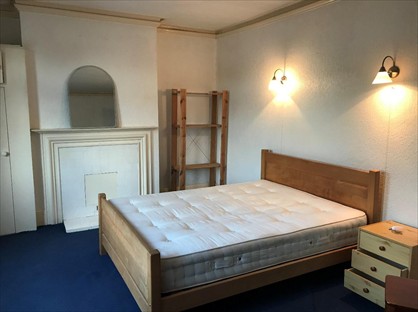 Room in a Shared Flat, King Edwards Place, W3