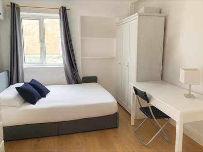 Studio Flat, London, E17