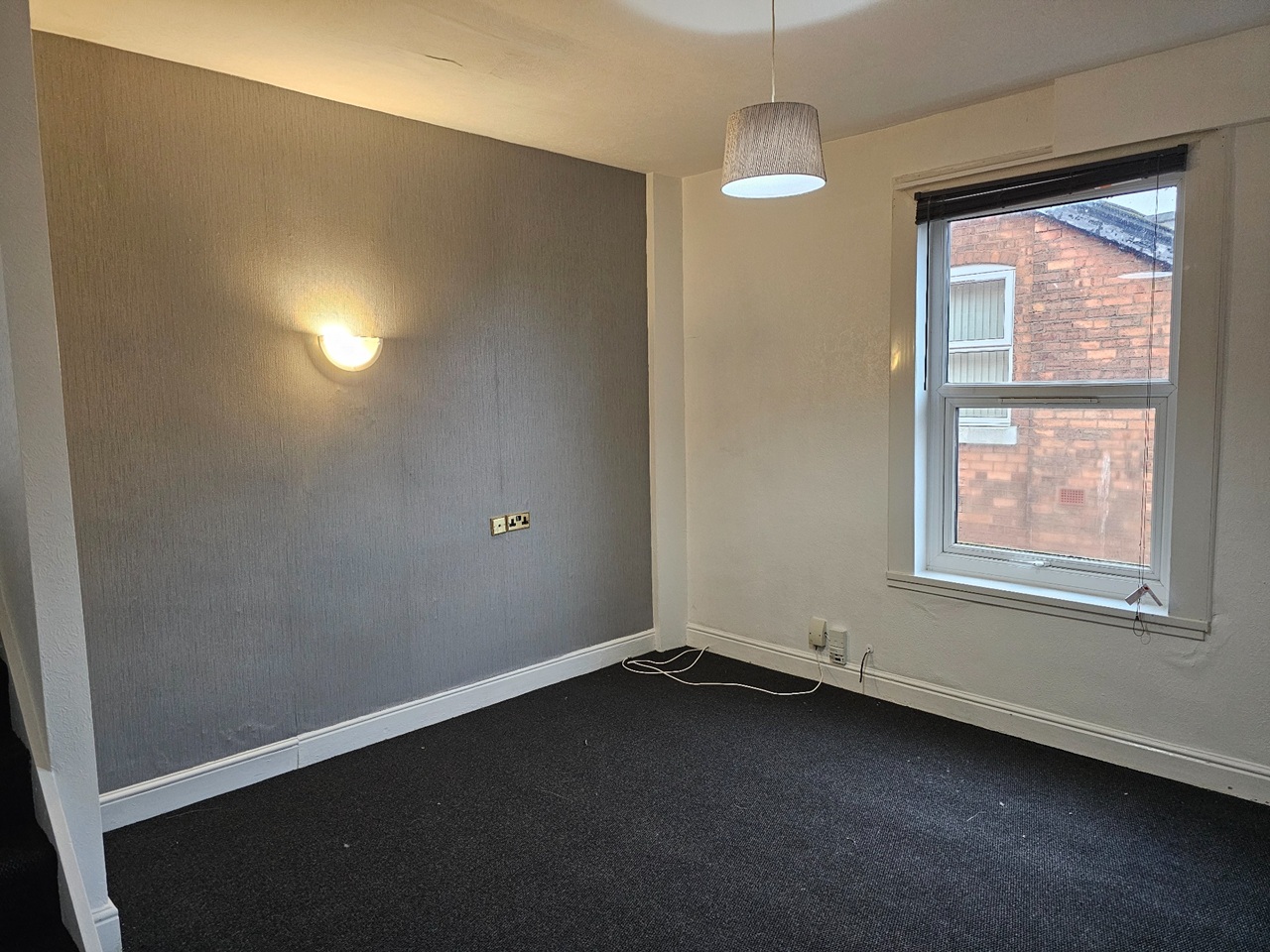 1 Bed Flat, Clarendon Road, B16 photo 2