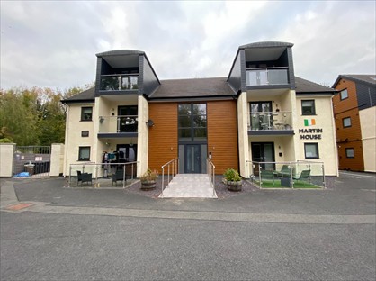 1 Bed Flat, Martin House, LL18