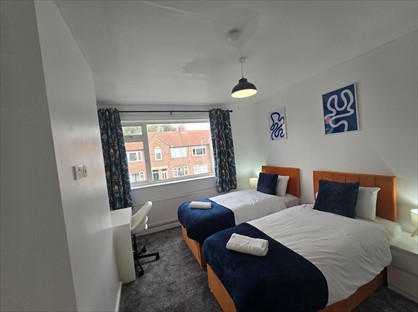 3 Bed Flat, Holly Avenue, NE11