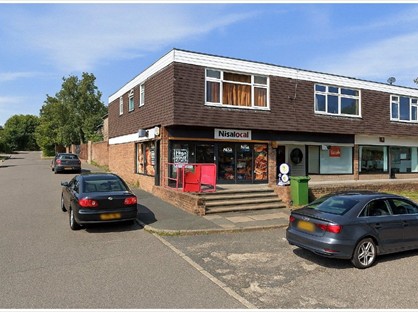 2 Bed Flat, Willow Way, GU9