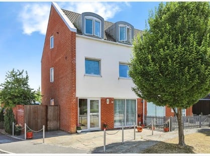 4 Bed Semi-Detached House, Malden Way, PE19