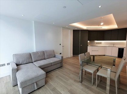 2 Bed Flat, Carrara Tower, EC1V