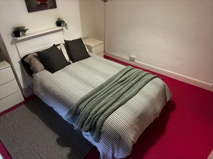 Room in a Shared House, Walsall Road, WS10