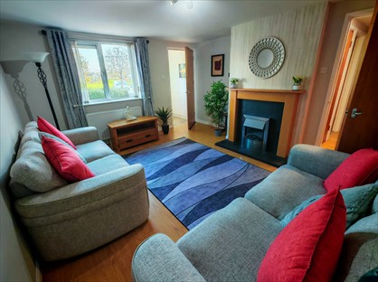 2 bed flat/apartment for rent in 2 Bed Flat, Drumbeg Drive, BT28