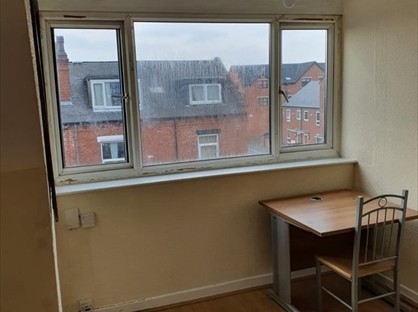 Room in a Shared House, Linden Road, LS11