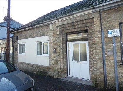 2 Bed Bungalow, Station Road, IP24