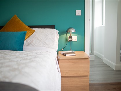 Room in a Shared House, Tolworth Rise North, KT5