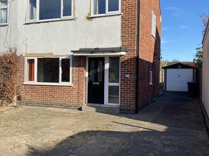 3 Bed Semi-Detached House, Ulverscroft Road, LE11