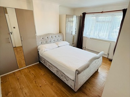 Room in a Shared House, Charville Lane, UB4