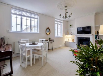 2 Bed Maisonette, Star Street, PO33