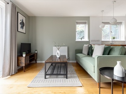 1 Bed Flat, Allendale Close, SE5