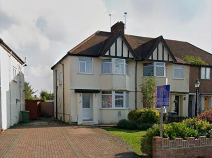 1 Bed Flat, Camrose Avenue, HA8