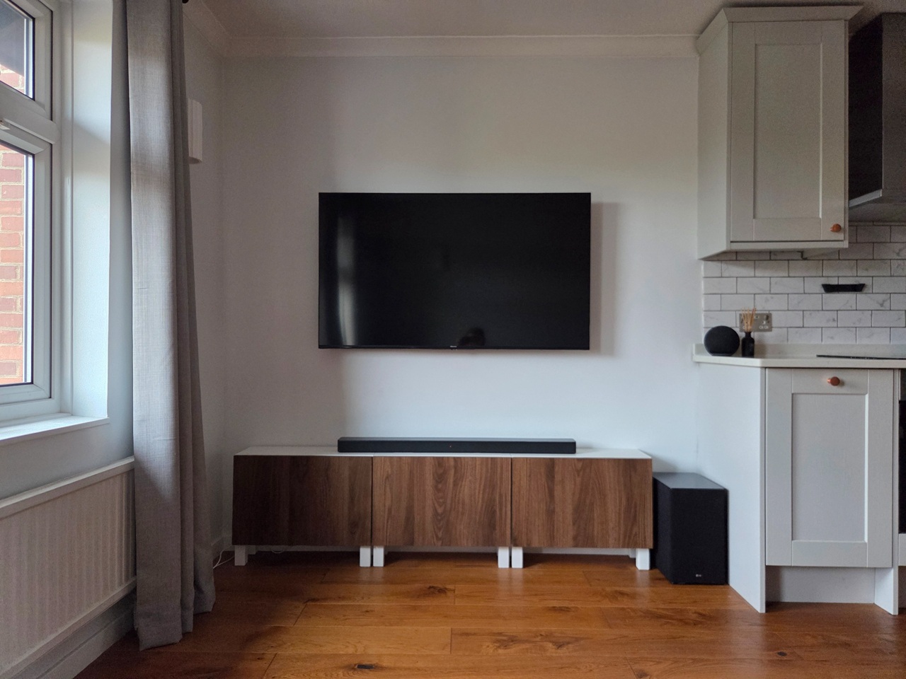 2 Bed Flat, Cambridge, CB4 photo 5