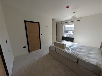 Room in a Shared House, Church Street, ST7