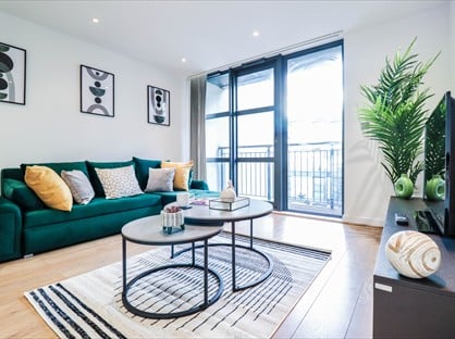 1 Bed Flat, Manilla Street, E14
