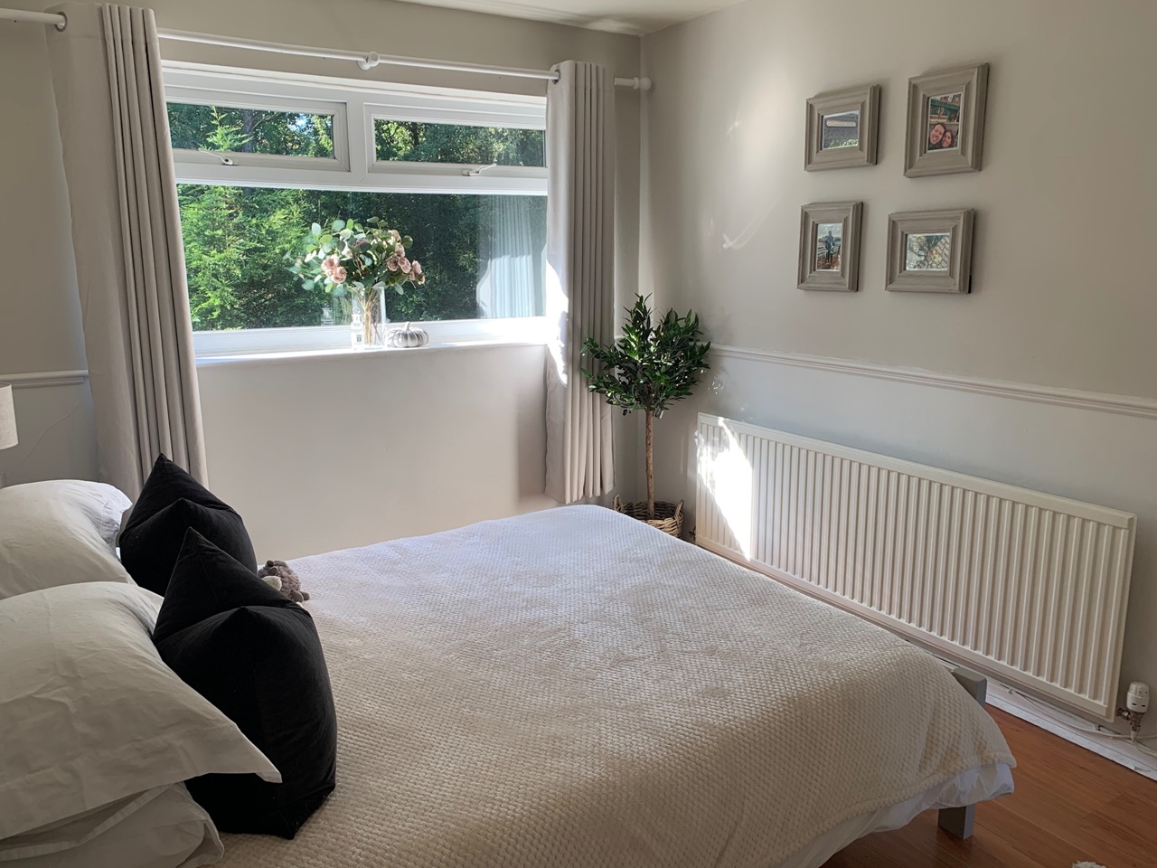 Handforth, Wilmslow - 2 Bed Flat, The Race, SK9 - To Rent Now for £950. ...