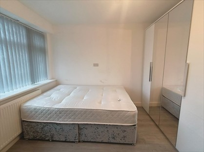 Room in a Shared House, Laggan Road, SL6