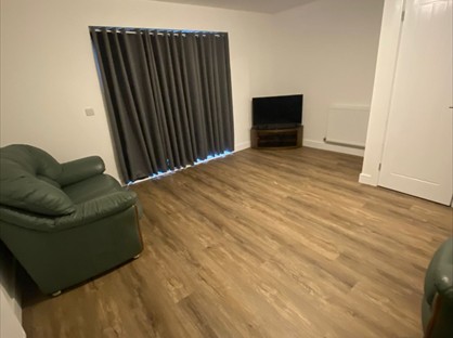 3 Bed End Terrace, Horsebridge Hill, PO30