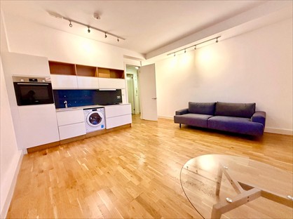 1 Bed Flat, Old Kent Road, SE1