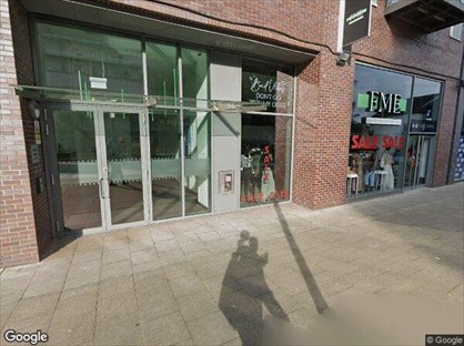 2 Bed Flat, Bury, BL9