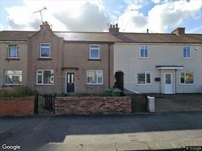 3 Bed Terraced House, Victoria Road, LL18