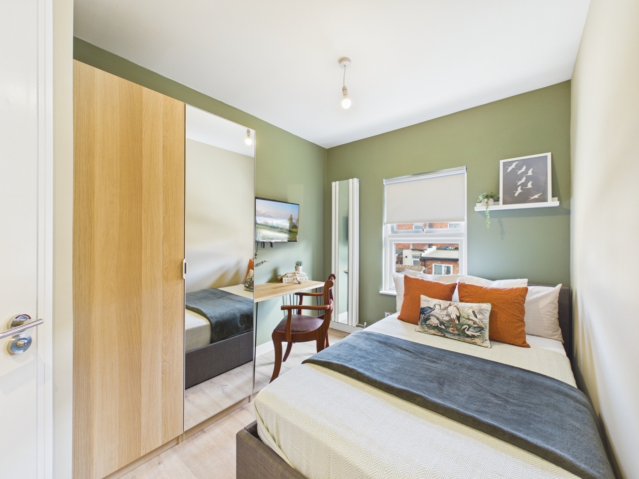 Additional image 7 of Room in a Shared House, Kensington Road, RG30, N1 7GU