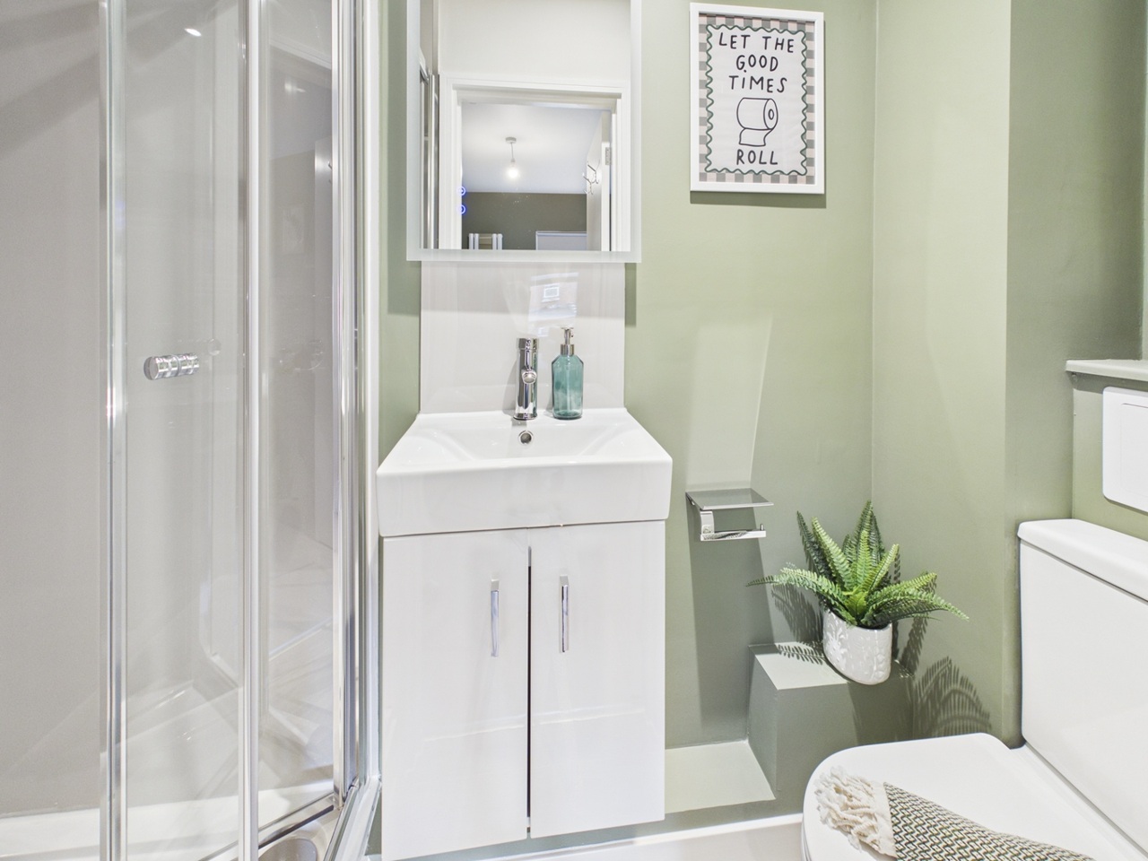 Additional image 4 of Room in a Shared House, Kensington Road, RG30, N1 7GU