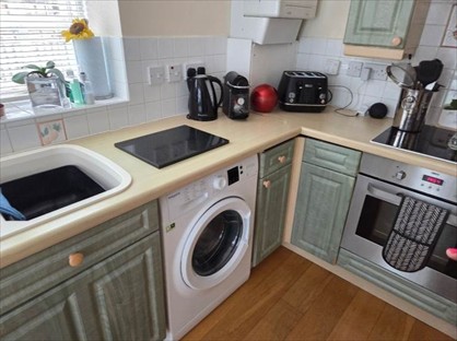 2 Bed Flat, West Kensington, W14