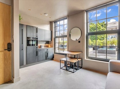 Studio Flat, Caledonian Road, N1
