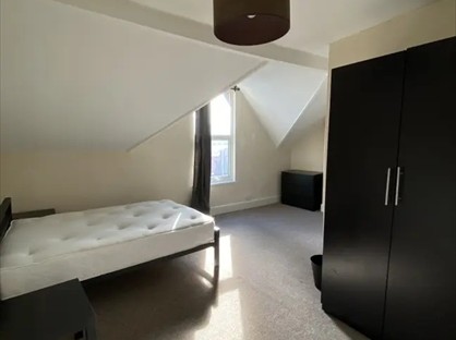 Room in a Shared House, Brudenell Street, LS6
