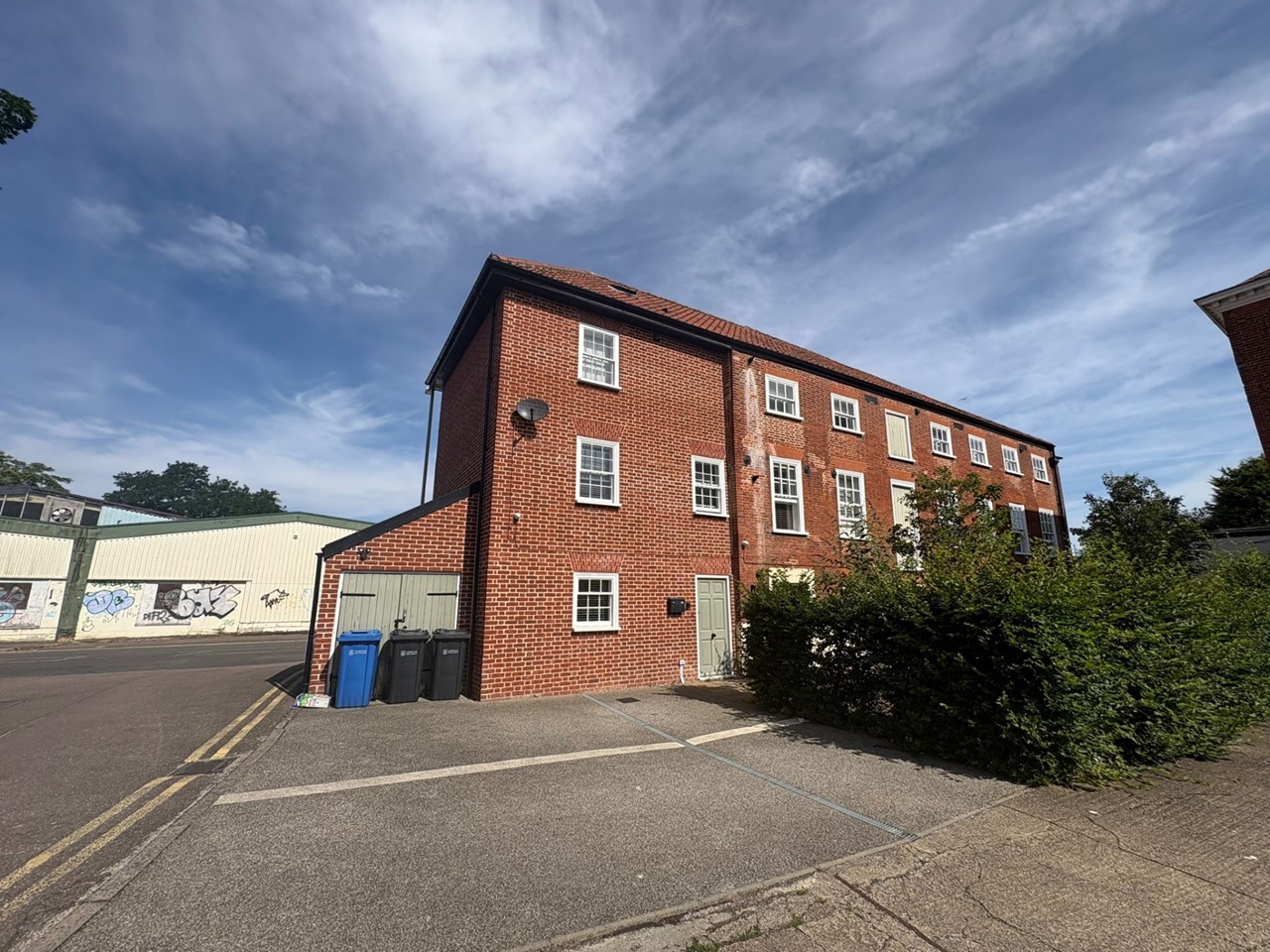 2 Bed End Terrace, Mountergate, NR1