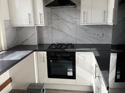 3 Bed Flat, Queens Road, RG21