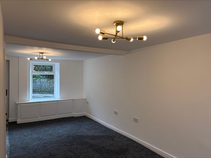 2 Bed Terraced House, Crooklands Brow, LA15