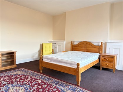 Room in a Shared Flat, Malvern Road, NW6